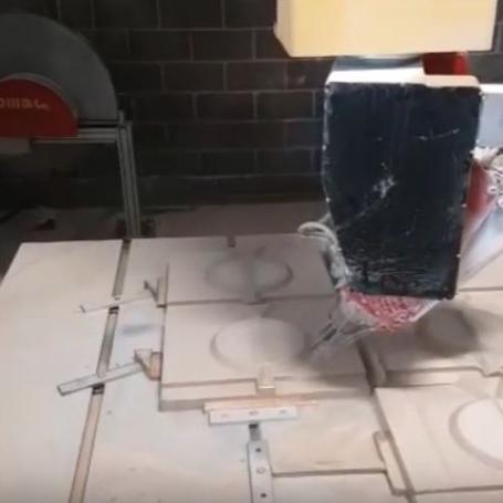 Centre d'usinage 5 axes pour la marbrerie et la taille de pierre - blade 5 ar omag