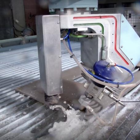 Centre de découpe au jet d'eau 5 axes la découpe du quartz et de la céramique en marbrerie omag Centre de découpe au jet d'eau 5 axes la découpe du quartz et de la céramique en marbrerie omag