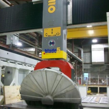 Débitage de monument funeraire au centre d'usinage 5 axes - omag