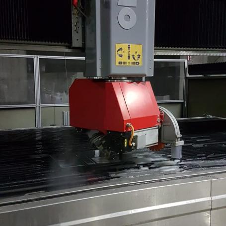 Combiné découpe au jet d'eau 5 axes - débiteuse à commande numérique pour le quartz et la céramique - water 5 & saw omag Combiné découpe au jet d'eau 5 axes - débiteuse à commande numérique pour le quartz et la céramique - water 5 & saw omag