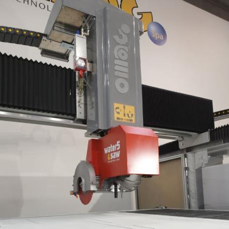 Combiné découpe au jet d'eau/débiteuse pour le sciage du quartz et la céramique en marbrerie - water 5 & saw omag