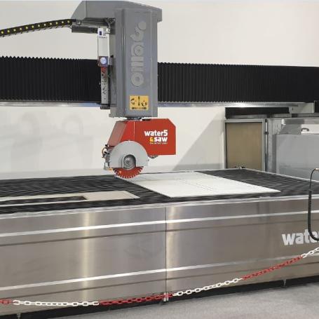 Combiné découpe au jet d'eau/débiteuse pour le sciage du quartz et la céramique en marbrerie - water 5 & saw omag
