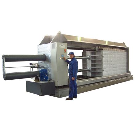 Filtre-presse pour le traitement des boues de lavage des granulats par deshydratation et compactage : sable, gravier, materiaux de recyclage de gravier Filtre-presse pour le traitement des boues de lavage des granulats par deshydratation et compactage : sable, gravier, materiaux de recyclage de gravier