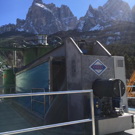 Filtre-presse pour le traitement des boues de carriere -sable -granulat Filtre-presse pour le traitement des boues de carriere -sable -granulat