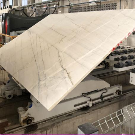 Robot de chargement de tranches simec finger