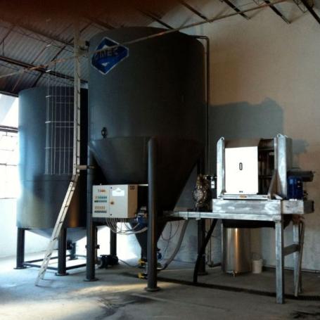 Filtre-presse pour le traitement des boues des ateliers de marbrerie et de taille de pierre